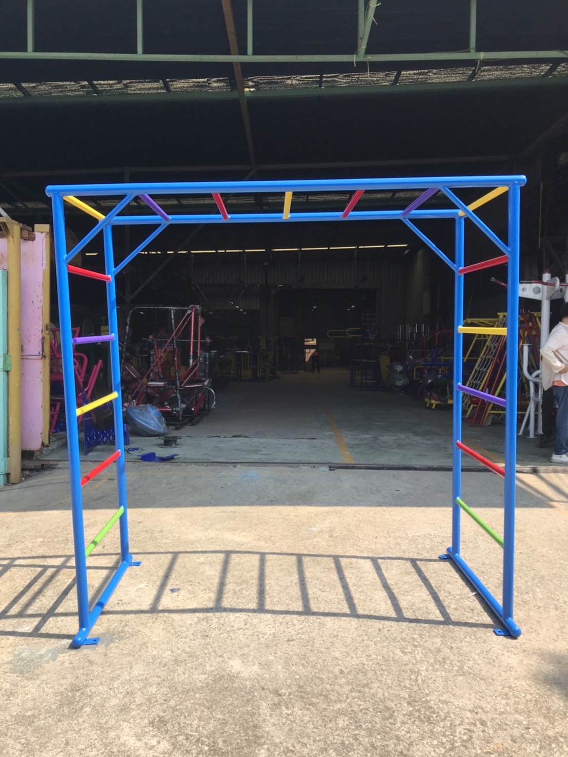 เครื่องเล่นสนาม กลางแจ้ง เหล็ก บาร์โหน Outdoor Playground, ราคาโรงงาน สินค้าสั่งผลิต 10-20 วัน