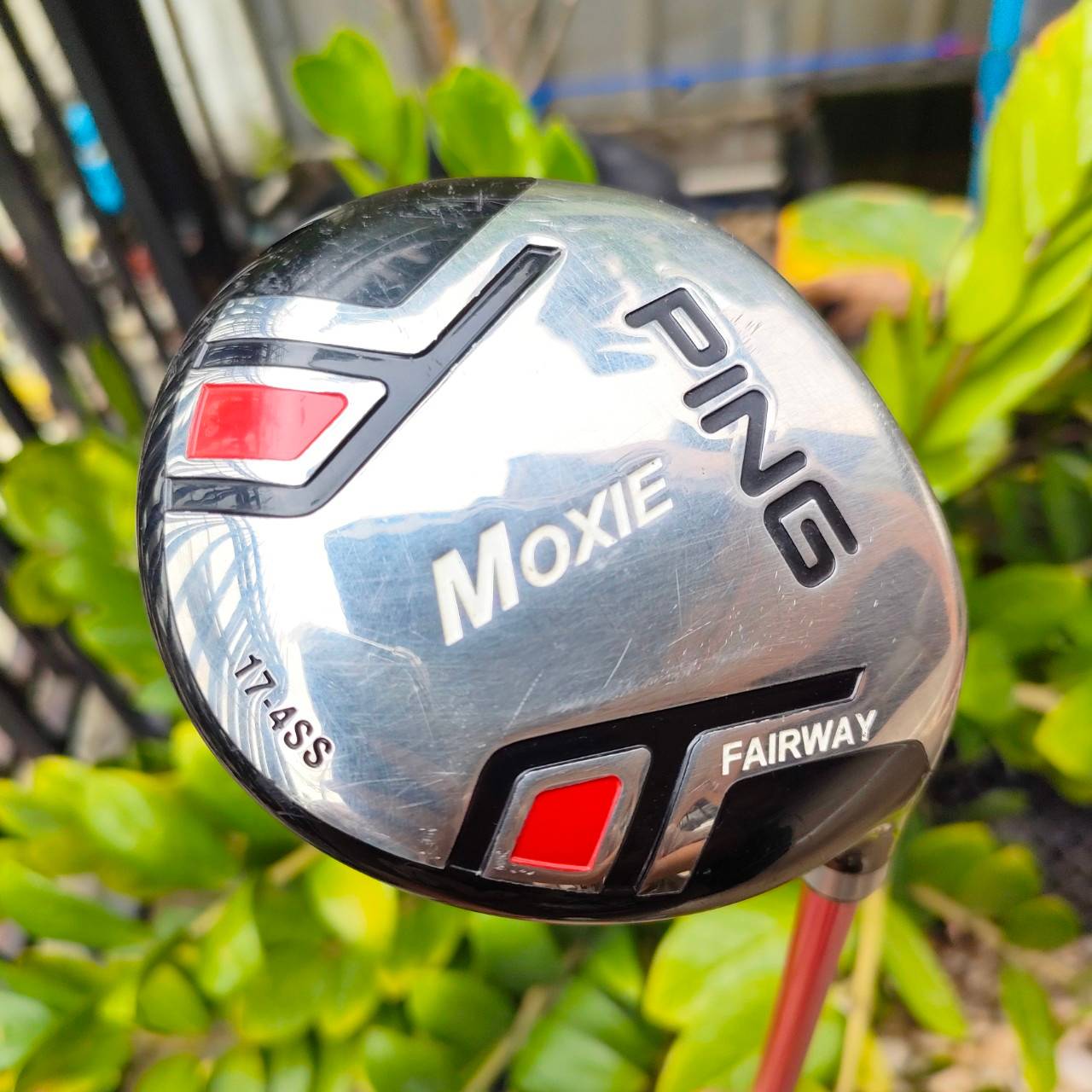 ** ไม้กอล์ฟสำหรับเด็ก ** FW PING MOXIE องศา 17 ความยาว 33 นิ้ว ก้าน PING MOXIE สภาพสวยมากเดิมๆ มี COVER เดิมแท้ ไม้กอล์ฟพรีเมี่ยมมือสอง ของแท้ By NakaraLuxurious