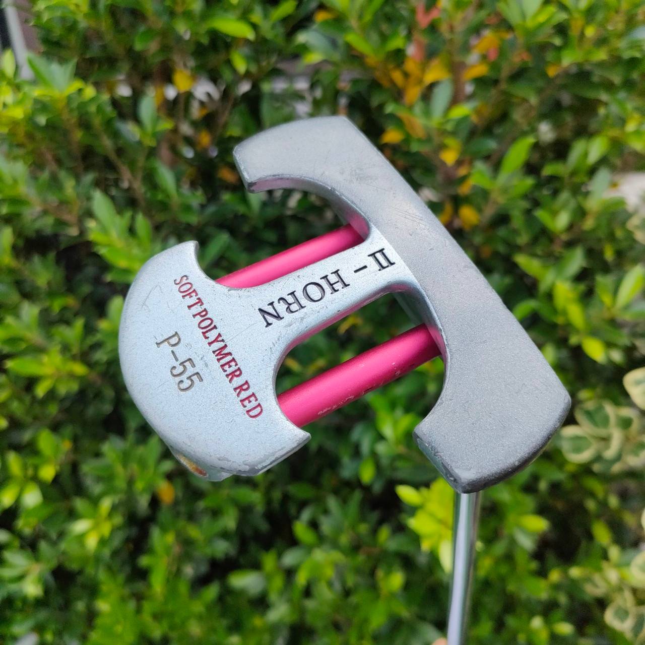 PUTTER II-HORN SOFT POLYMER RED P-55 ก้าน PRO BALANCE ยาว 34 นิ้ว สุดยอดแห่ง Balance พัต์ตรงมาก น้ำหนักดีมากๆ หน้าไม้ยังมี MIlLed ทำให้ลูกเกาะไลน์มากครับ