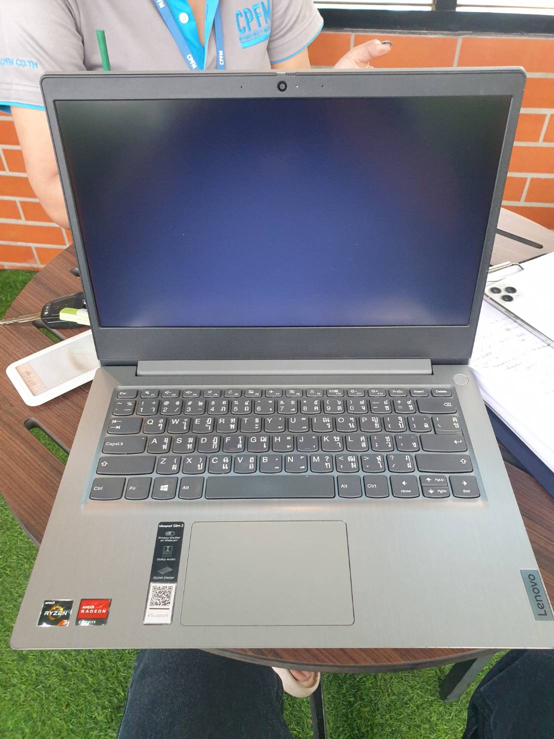 Notebook Lenovo Ryzen3 3250U Ram 4 GB SSD 256GB แบต 74%