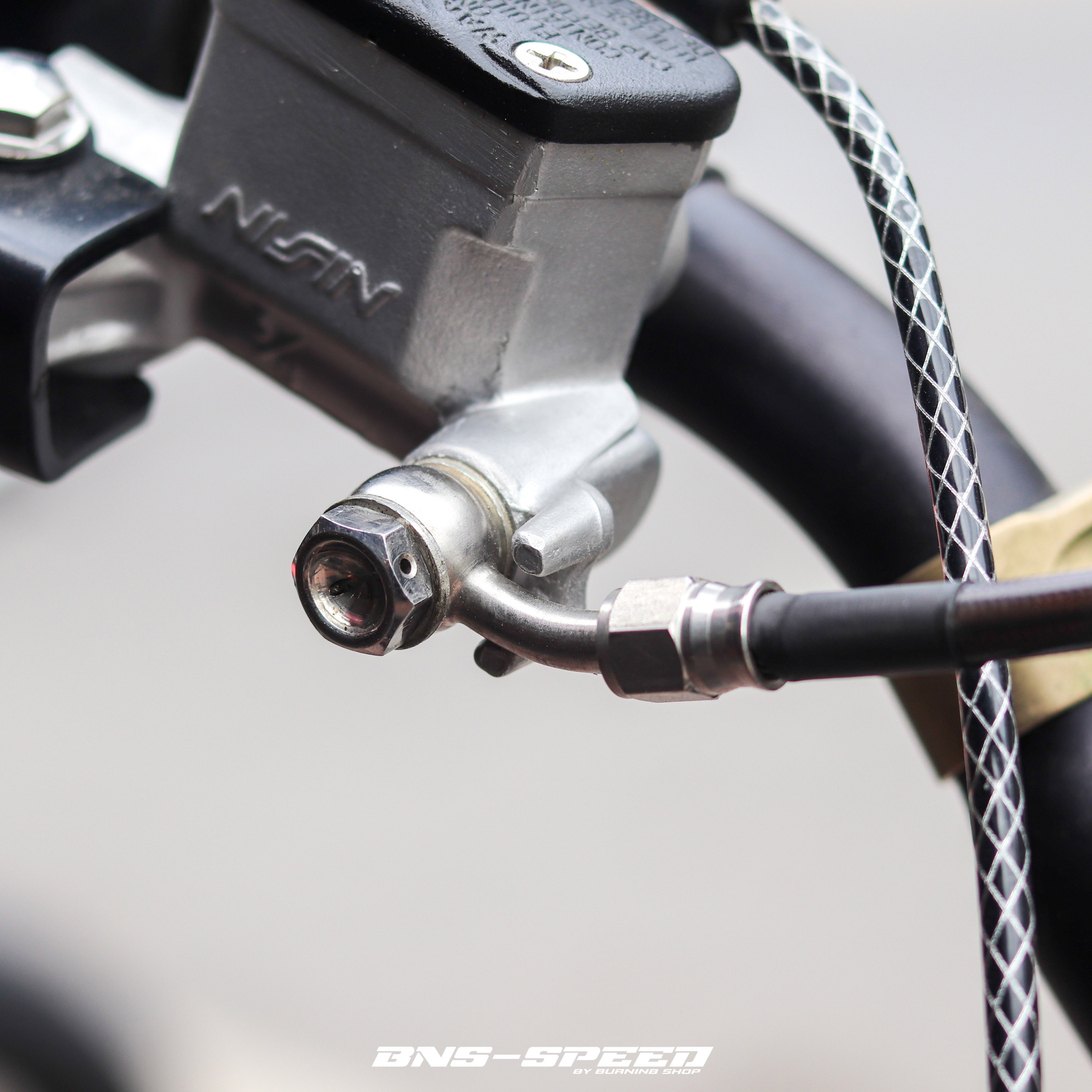Morin Racing ข้อต่อสายเบรค งอ90องศา สแตนเลส