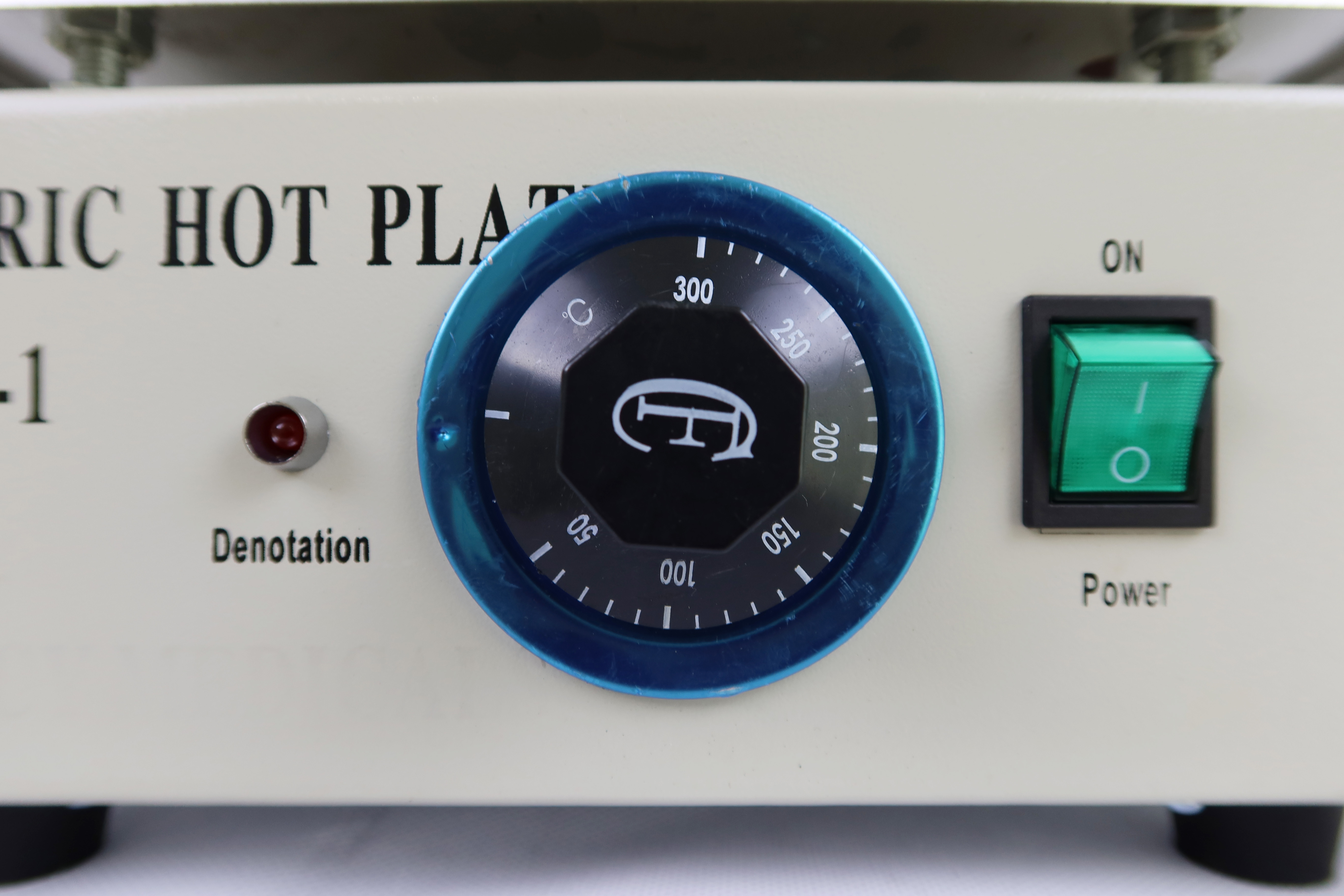 เครื่องให้ความร้อน Hotplate รุ่น HP-1A