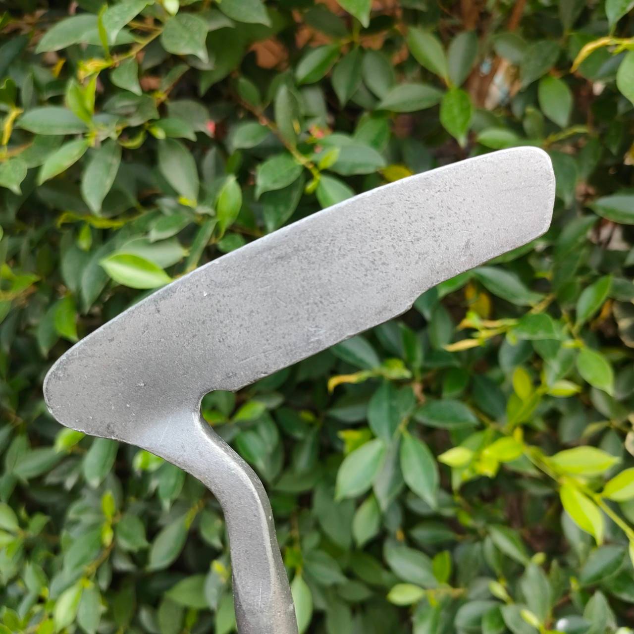 PUTTER ความยาว 34 นิ้ว ก้าน BLUE THUNDER ตัวเล็งสวย เสียงเพราะมาก ฟิลลิ่งดีมากๆครับ