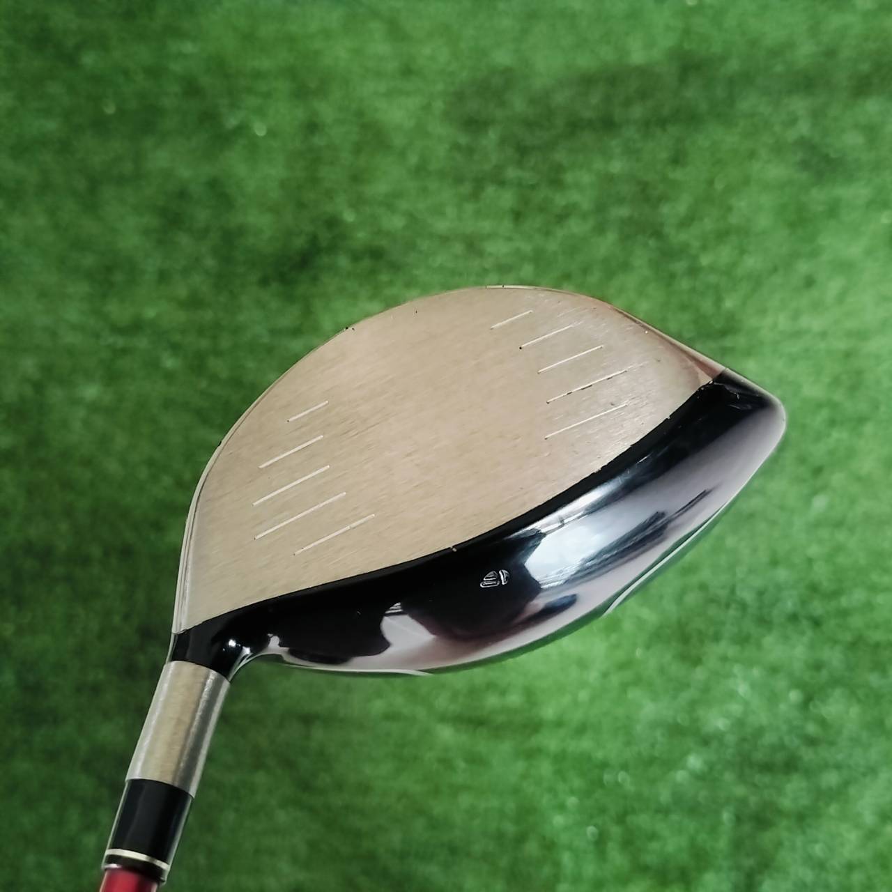 Driver Taylormade BURNER DRAW แก้ปัญหาท่านที่ชอบตี FADE ให้ตีตรงขึ้น กระดองเคฟล่า จุด CG ต่ำ หัวใหญ่ หน้าสวีตสปอตกว้างเน้นตีง่ายๆ ไม้กอล์ฟพรีเมี่ยมมือสอง ของแท้ By NakaraLuxurious
