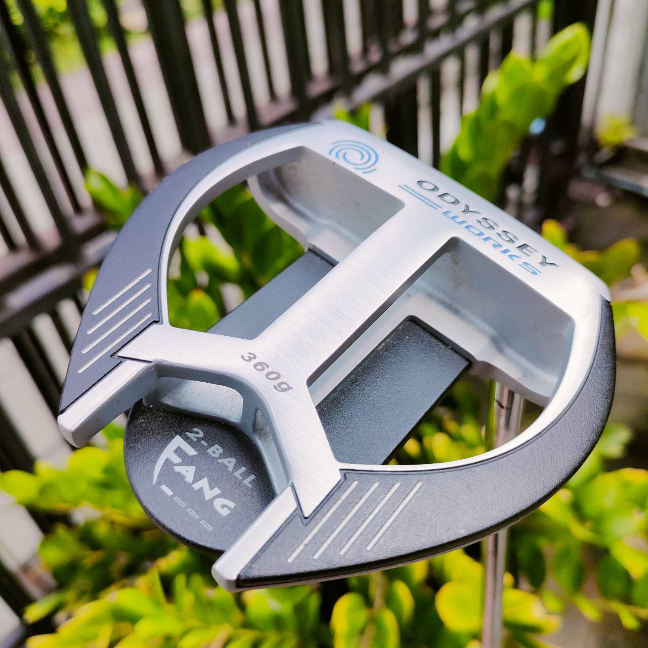 #1 PUTTER IN GOLF PUTTER ODYSSEY WORKS VERSA 2-BALL FANG 360G ความยาว 34 นิ้ว ก้าน กริพ เดิมๆสวยมากทั้งหมดครับ ไม้กอล์ฟพรีเมี่ยมมือสอง ของแท้ By NakaraLuxurious
