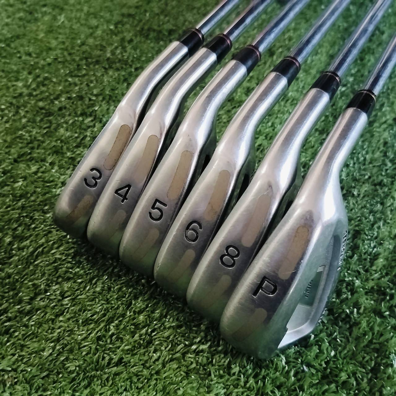 ** ขาดเหล็ก 7 และ 9 * ลดพิเศษ** ชุดเหล็ก AKIRA API-01 FN FORGED ก้าน NSPRO 950 FLEX R กริพ IOMIC มีเหล็ก 3 4 5 6 8 P ค่ะ เหล็ก FORGED JAPAN นุ่มนวล ฟีลลิ่งที่สุดยอดที่สุด ไม้กอล์ฟพรีเมี่ยมมือสอง ของแท้ By NakaraLuxurious