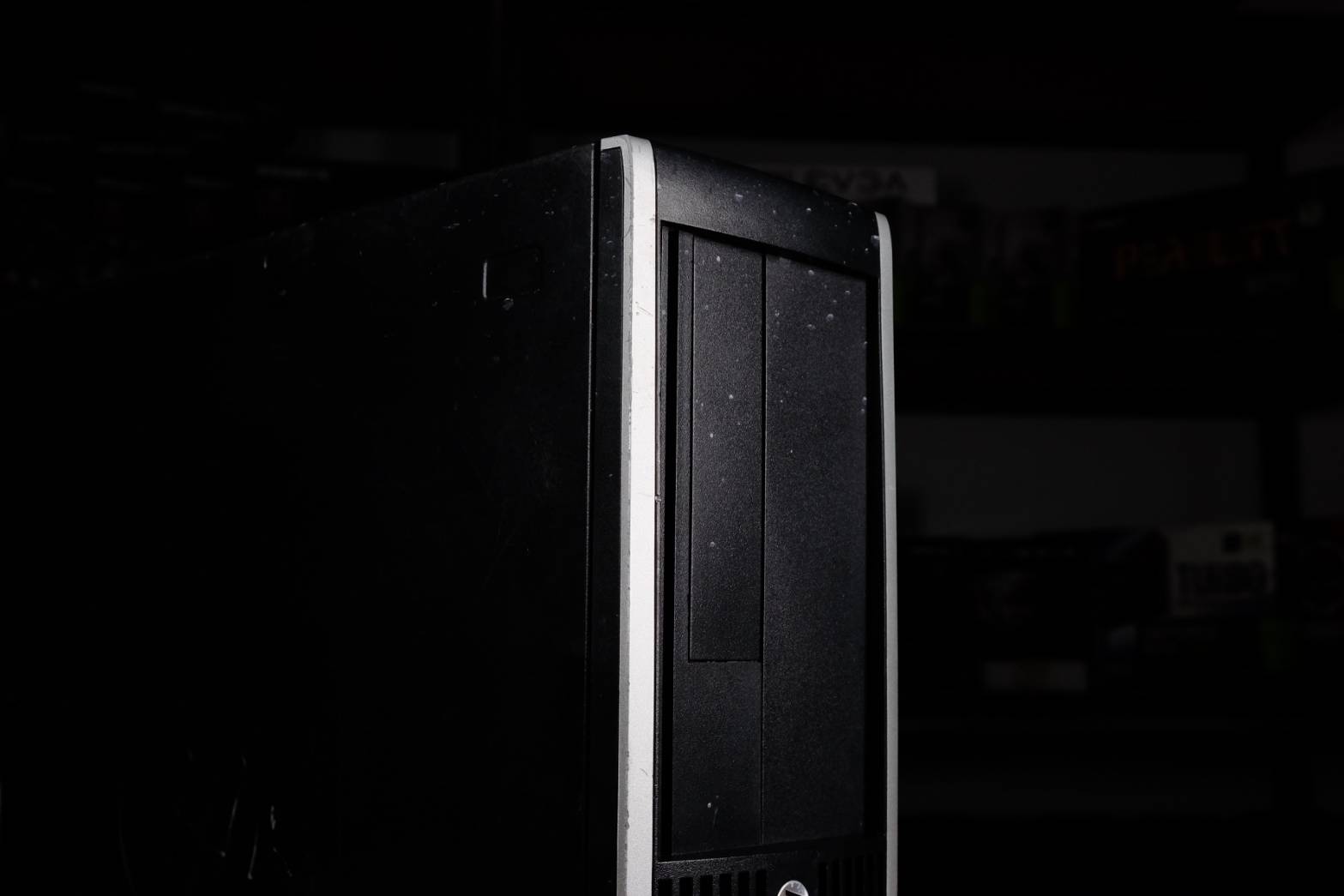 HP Pro 6100/8100 SFF พร้อมจอ 19 นิ้ว