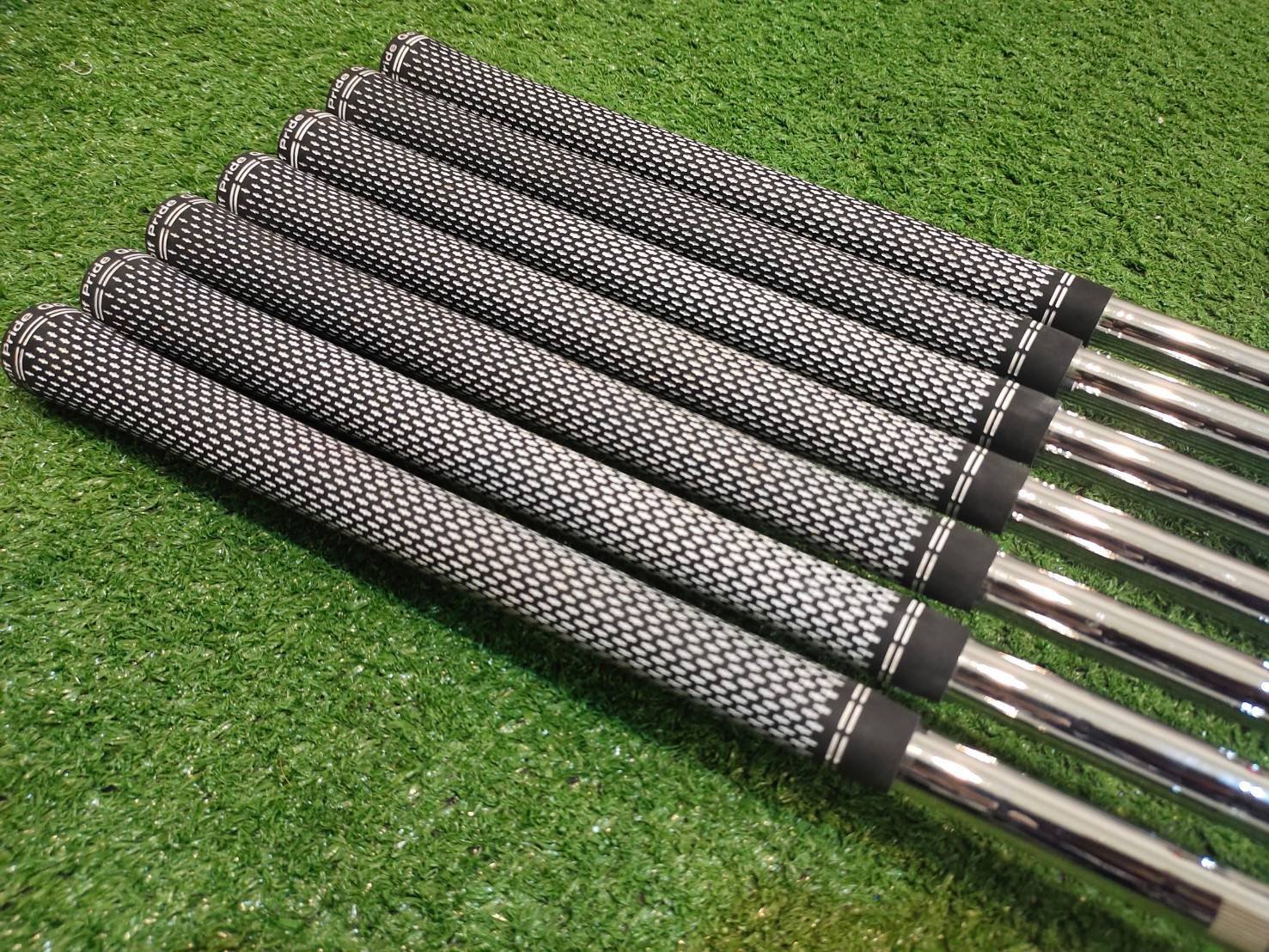 ชุดเหล็ก Titleist AP2 718 เหล็กพรีเมี่ยม สภาพสวยนางฟ้า