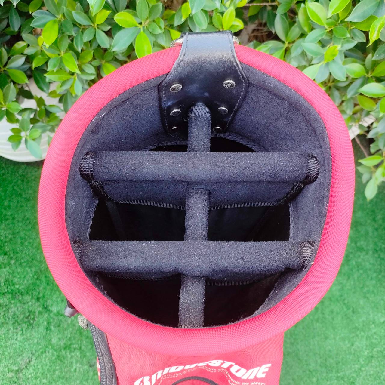 ถุงกอล์ฟ BRIDGESTONE มือสอง สภาพเดิมๆครับ