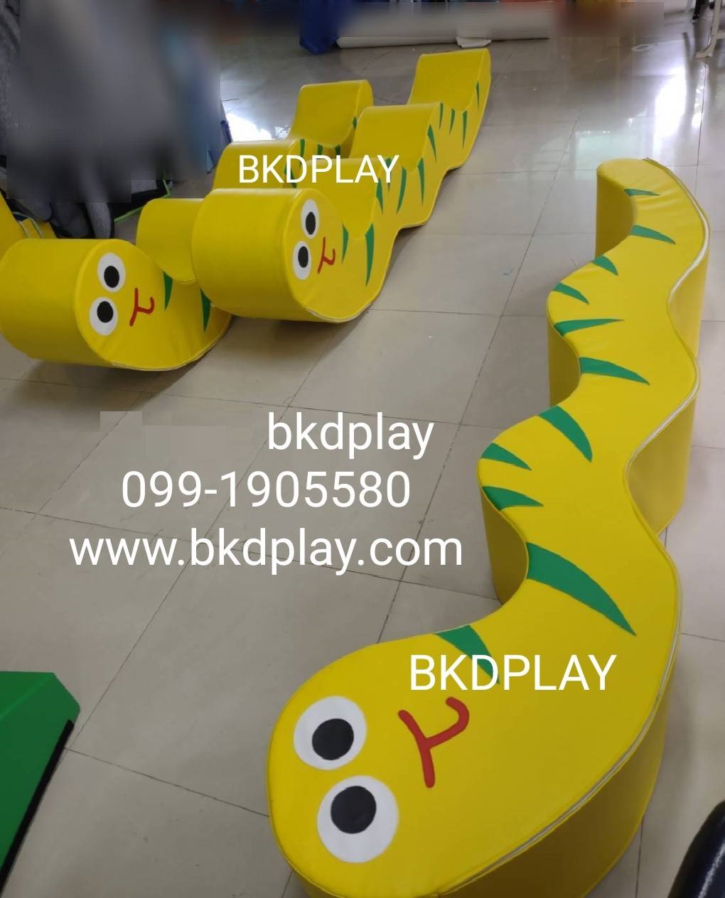 งูน้อยนุ่มนิ่ม , โซฟาเด็ก เบาะนุ่มนิ่ม, soft play, indoor playground ของเล่นเด็ก รับทำเฟอร์นิเจอร์เด็ก เครื่องเล่นสนามในร่ม