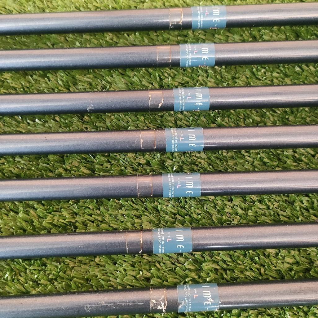 ** ไม้กอล์ฟสำหรับผู้หญิง ** ชุดเหล็ก MIZUNO CHIME LADY มีเหล็ก 5-9 เเละ PW SW