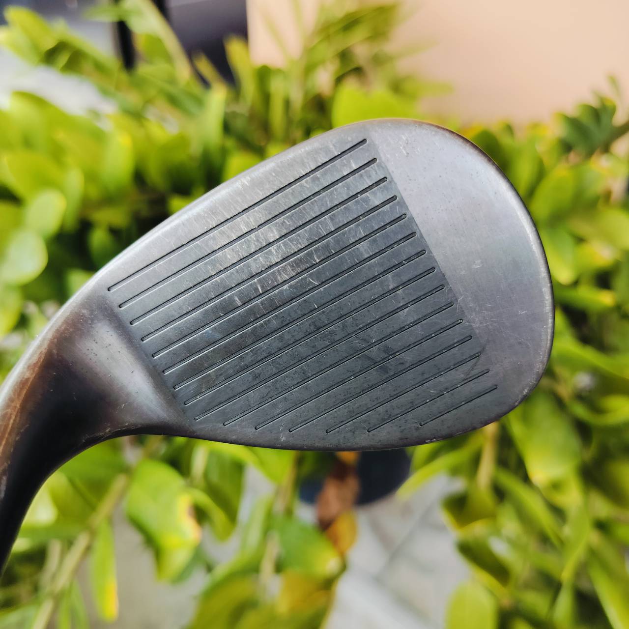 WEDGE CLEVELAND CG10 องศา 58 หนึ่งจุด LOW BOUNCE ก้าน DG WEDGE FLEX ออกแบบ BOUNCE ได้สวยมาก ไม้กอล์ฟพรีเมี่ยมมือสอง ของแท้ By NakaraLuxurious