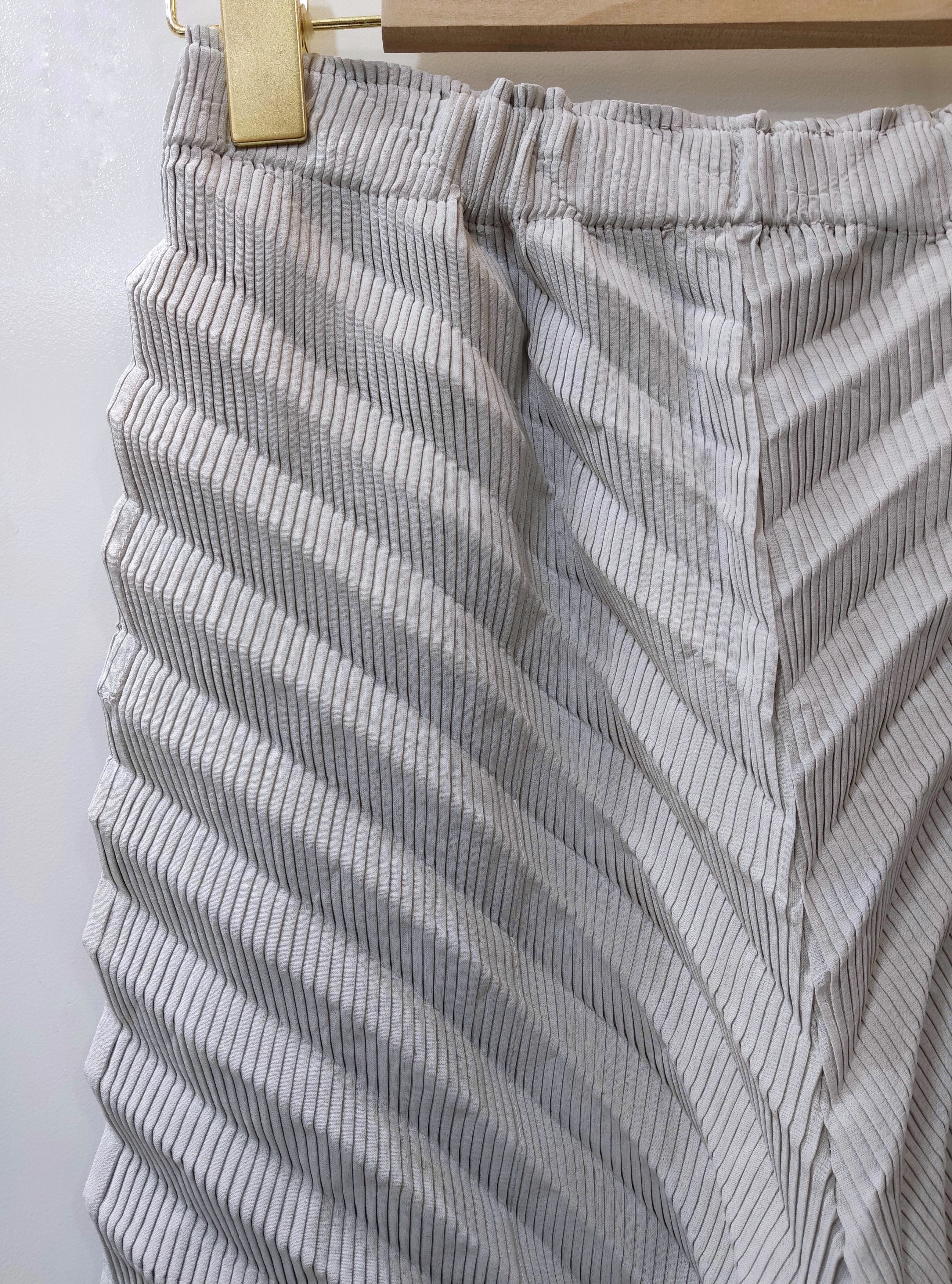 ปรับราคาลง20%!! ยาว 35.5นิ้ว 2MUAY รุ่น CX01619 กางเกงอัดพลีทคุณภาพ CIRCLE PLEATED PANTS 4 สี FREE SIZE