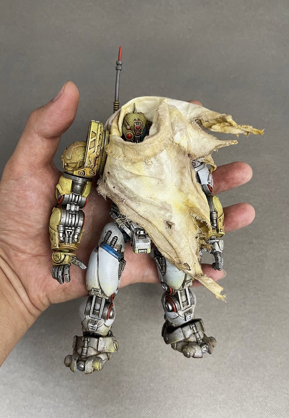 [สั่งจอง]TOYS RAIDER 1/12 : LIVE BATTLEFIELD - Conqueror Mech