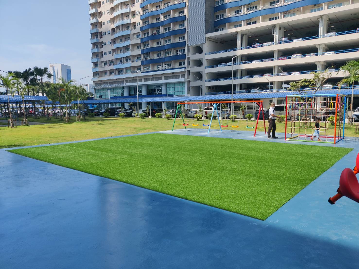 หญ้าเทียม, เกรดA 15ฝีเข็ม สีธรรมชาติ ยาว2 ซม.หน้ากว้าง 2 เมตร,หญ้าปลอม,สนามหญ้าหน้าบ้าน, สนามเด็กเล่น ,สนามกีฬา พร้อมส่ง ราคาโรงงาน