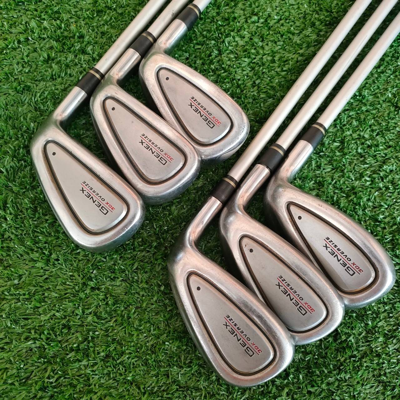 ** ไม้กอล์ฟสำหรับผู้หญิง ** ชุดเหล็ก GENEX 3DX OVERSIZE มีเหล็ก 6-9 เเละ PW SW ก้าน SPEEDRATED 75 FLEX L เหล็กตีง่าย ได้ระยะครับ