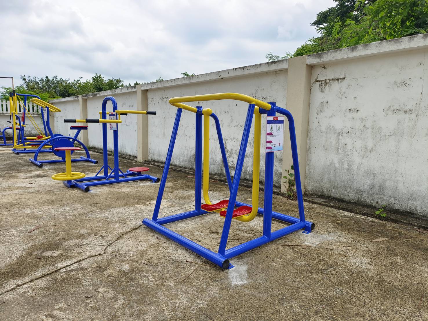 ชุดเครื่องออกกำลังกายกลางแจ้ง6รายการ โปร99,900 สนามกีฬา, เครื่องออกกำลังกายผู้ใหญ่, เครื่องออกกำลังกายสวนสาธารณะ หมู่บ้าน,Exercise equipment outdoor , OutdoorPlayground ,ราคาโรงงาน
