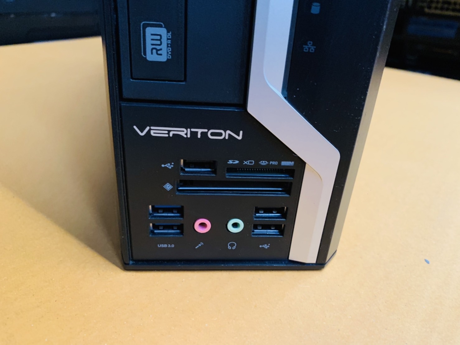 Acer Veriton SFF คอมพิวเตอร์ตั้งโต๊ะ สินค้ามีประกัน