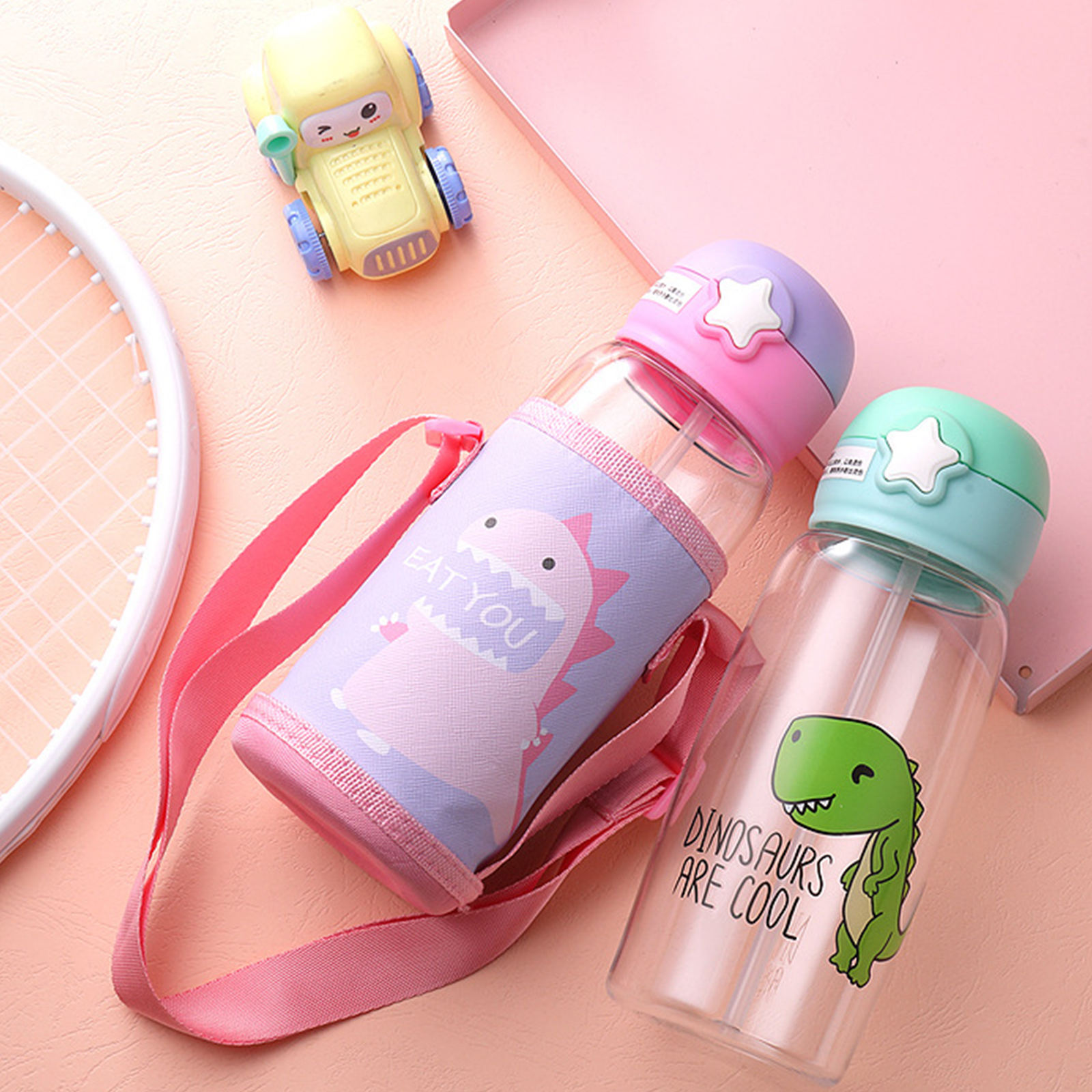 กระบอกน้ำสายสะพาย ลายการ์ตูนน่ารักๆ ขนาด700ml พร้อมกระเป๋าแก้วสายสะพาย สายปรับได้ มีให้เลือกหลายลาย