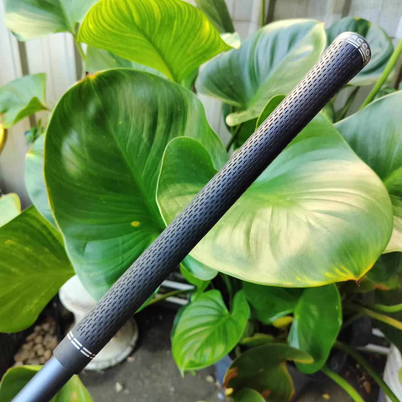 HYBRID 4 PING G425 องศา 22 ค่า MOI สูงขึ้นถึง 23% จากรุ่นก่อน ทำจากวัสดุ High Strength Maraging C300 ที่เบาและบางแต่ทนทาน สร้างแรงดีดได้สูงที่สุด ไม้กอล์ฟพรีเมี่ยมมือสอง ของแท้ By NakaraLuxurious