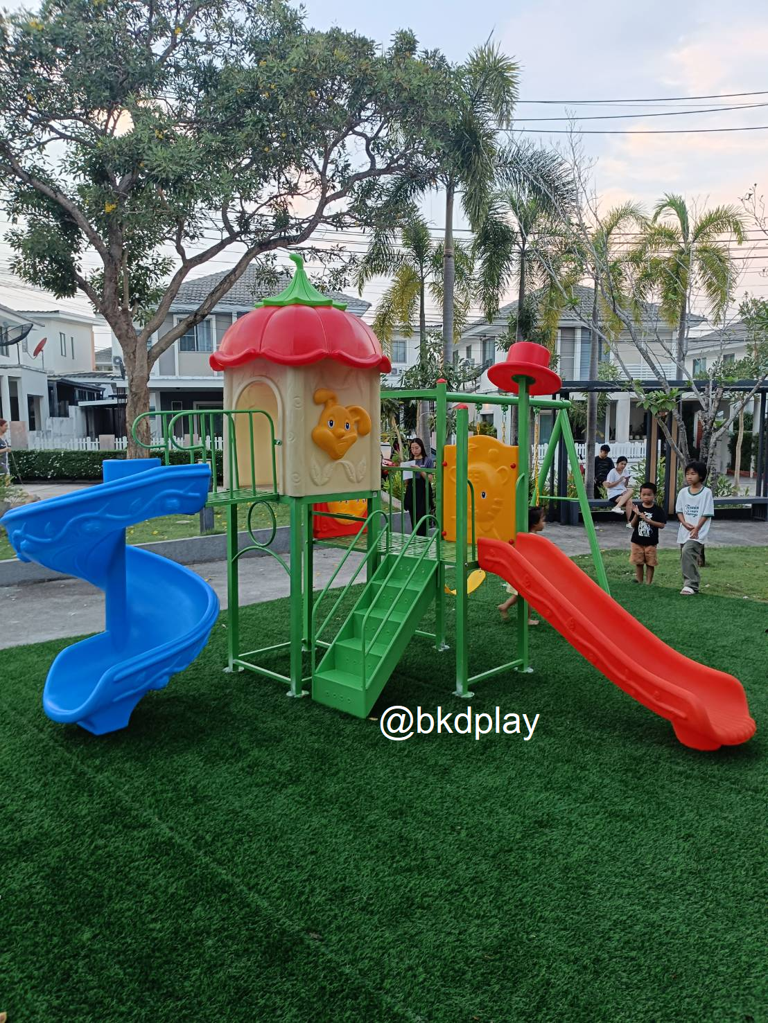 เครื่องเล่นสนาม ชุดบ้านมะเขือเทศ,สไลเดอร์, กระดานลื่น, ของเล่น,ครุภัณฑ์สนามเด็กเล่น, สพฐ,โครงการโรงเรียนประชารัฐ