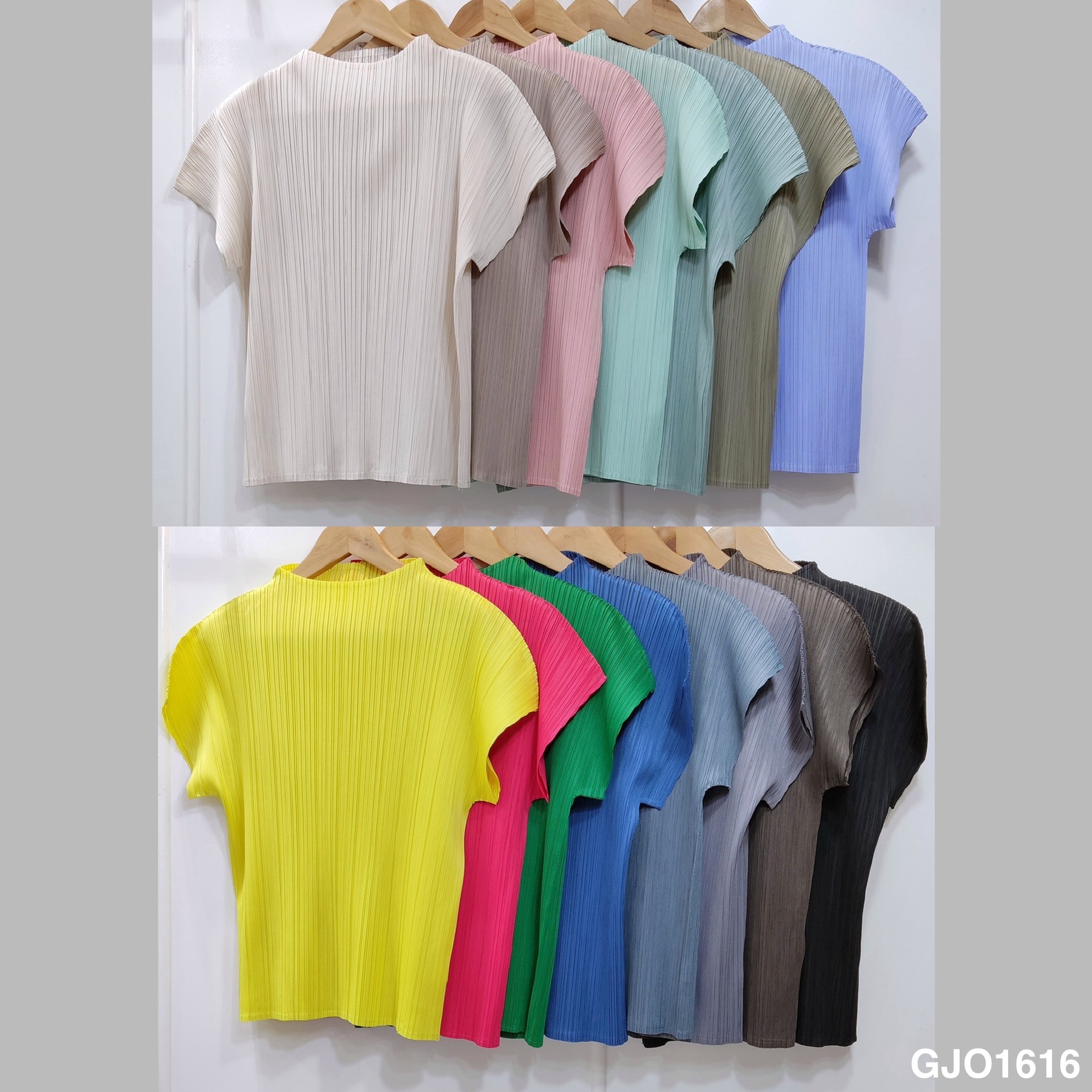 2MUAY รุ่น GJO1616 เสื้อพลีทคุณภาพ HIGH NECK SHORT SLEEVE PLEATED TOP 15 สี FREE SIZE
