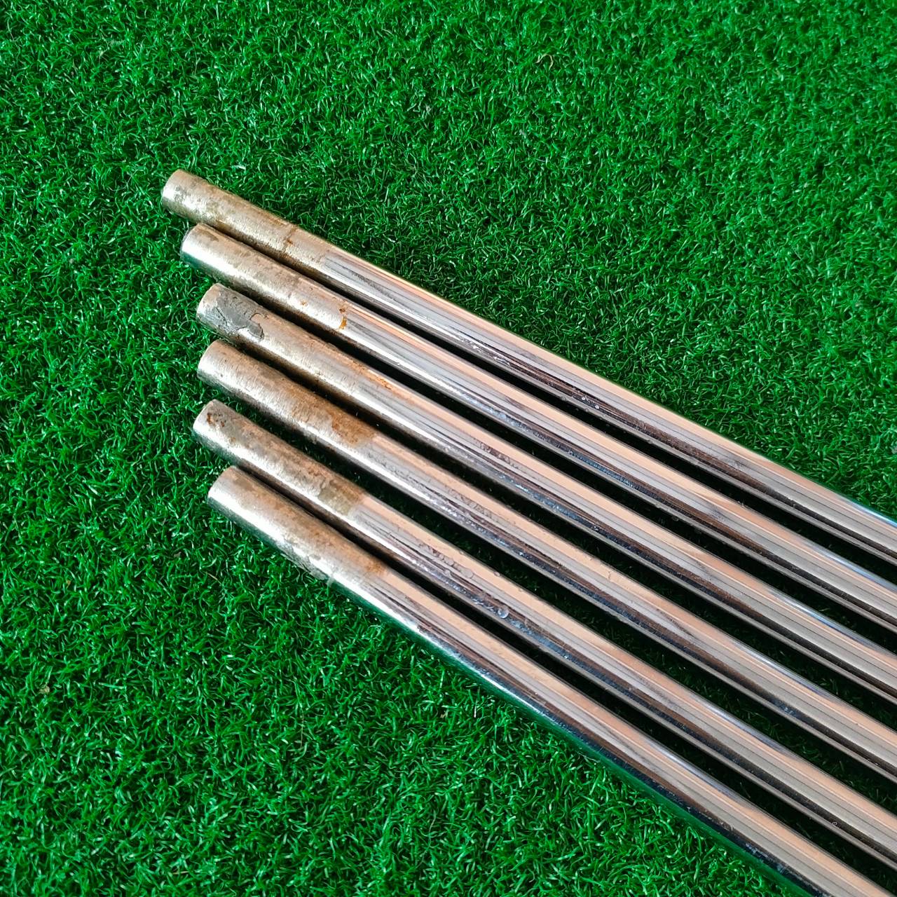 ก้านชุดเหล็ก DYNAMIC GOLD S200 ใส่เหล็ก 5-9 PW สภาพสวยครับ พร้อมกริพ GOLF PRIDE สภาพสวยมาก