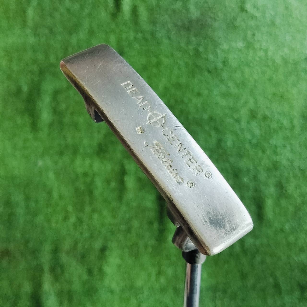 Titleist Dead Center Putter SP-201 ยาว 35 นิ้ว กริพเปลี่ยนใหม่อย่างดี ตัวเด็ดๆ เจ๋งๆสุดๆ ของ Titleist เลยค่ะ ไม้กอล์ฟพรีเมี่ยมมือสอง ของแท้ By NakaraLuxurious