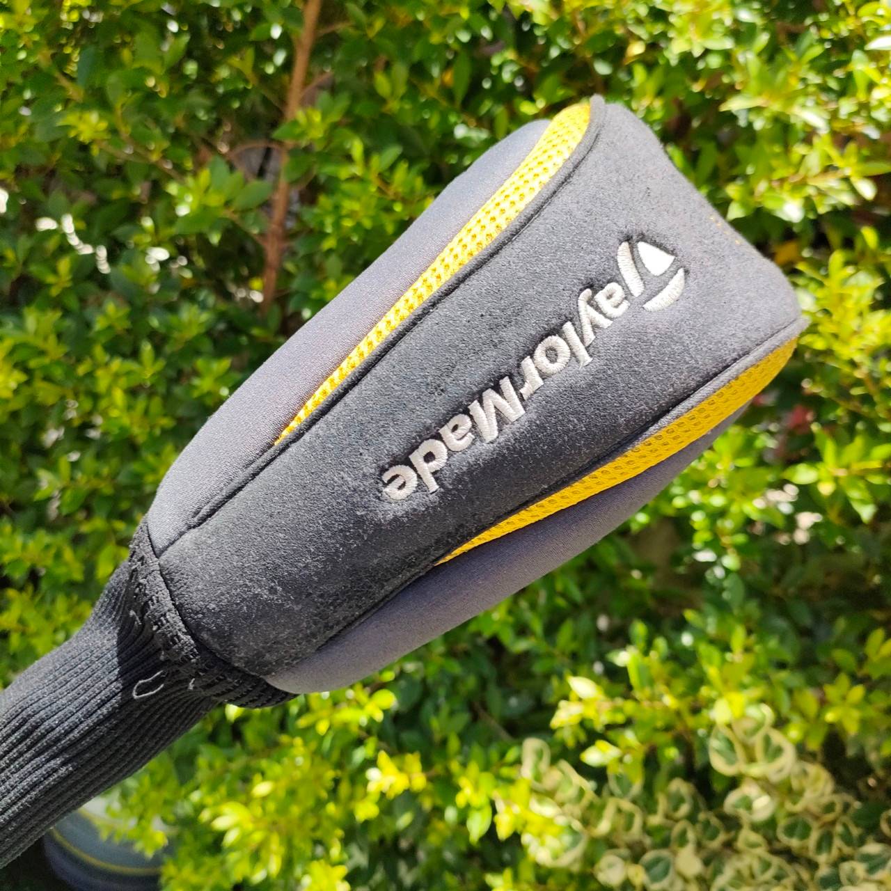 FW5 TAYLORMADE XR-05 ก้าน XR-05 TM-SUPER LITE FLEX R ตัวพรีเมี่ยมหัวทองก้านทอง , มี cover แถมให้ รุ่นนี้สำหรับคนชอบไม้แบบตีสบายๆ พรีเมี่ยมของ Taylormade ไม้กอล์ฟมือสอง ของแท้ BY NakaraLuxurious