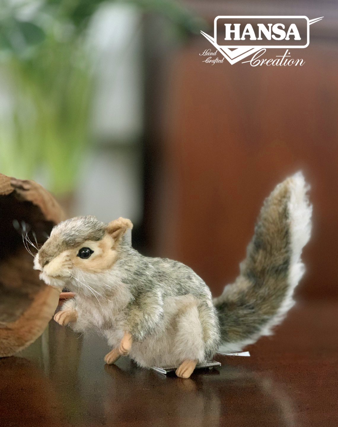 5676 Gray Squirrel Standing 18cm.H