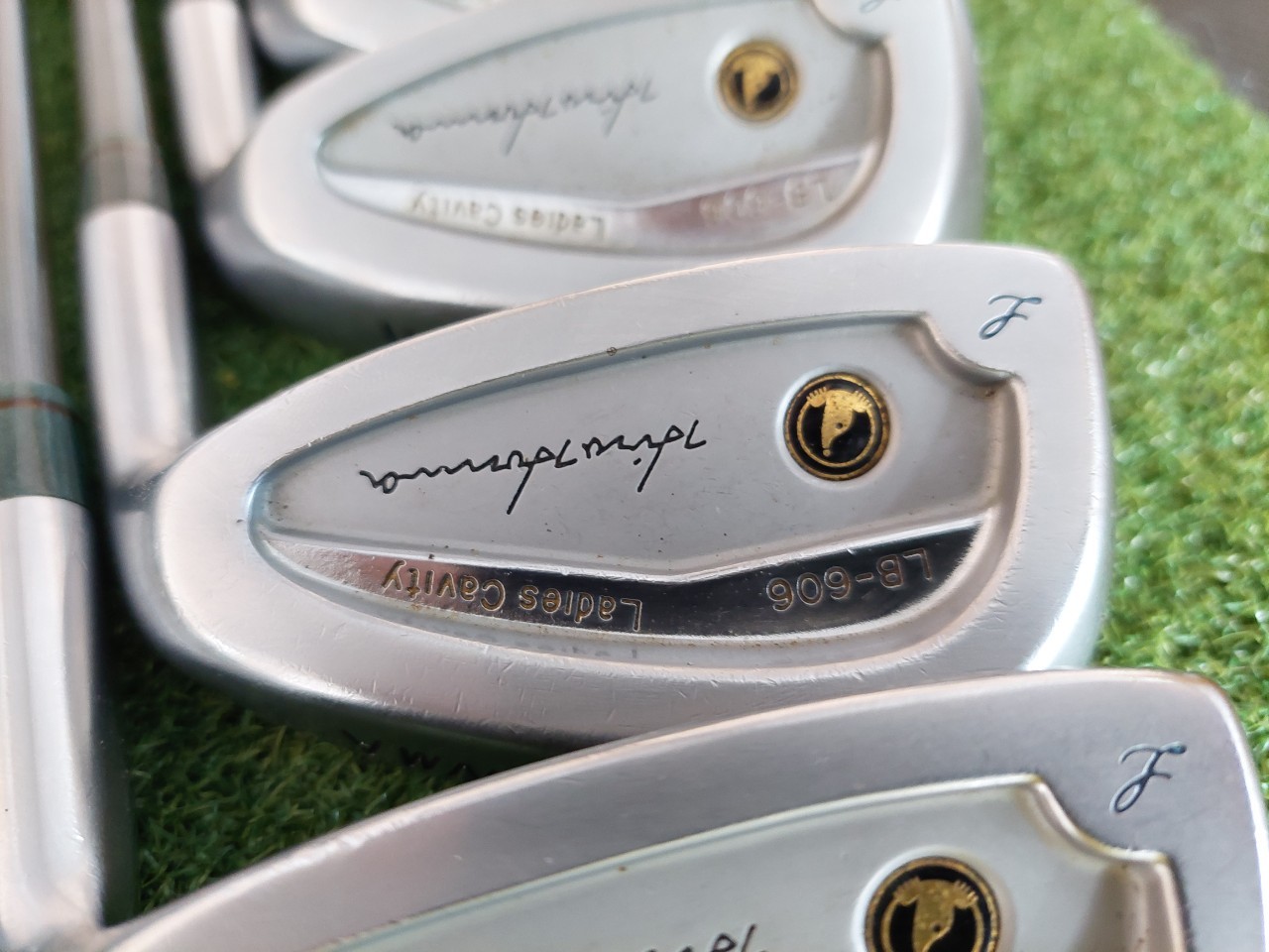 ชุดเหล็กสุดพรีเมี่ยม HONMA LB-606 LADY CAVITY
