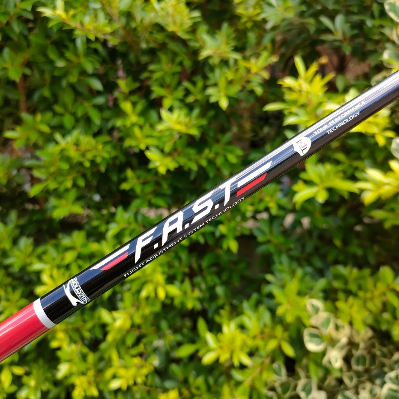 เหล็ก5 SLAZENGER FAST ก้าน FAST FLEX R/S COMBO เป็นเหล็ก กึ่งไฮบริด แลพมีหมุดถ่วง อีกสามจุด เป็นเหล็กยาวที่ตีง่ายจัดๆ ไม้กอล์ฟมือสอง ของแท้ BY NakaraLuxurious