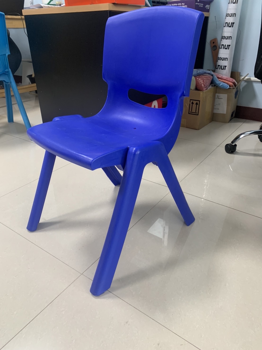 เก้าอี้นักเรียนประถม รุ่น38 สูง70ซม.เก้าอี้พลาสติกหนามาก เก้าอี้มัธยม เก้าอี้ผู้ใหญ่ เก้าอี้โรงอาหาร ราคาโรงงาน สำหรับโรงเรียน มหาวิทยาลัย โรงอาหาร
