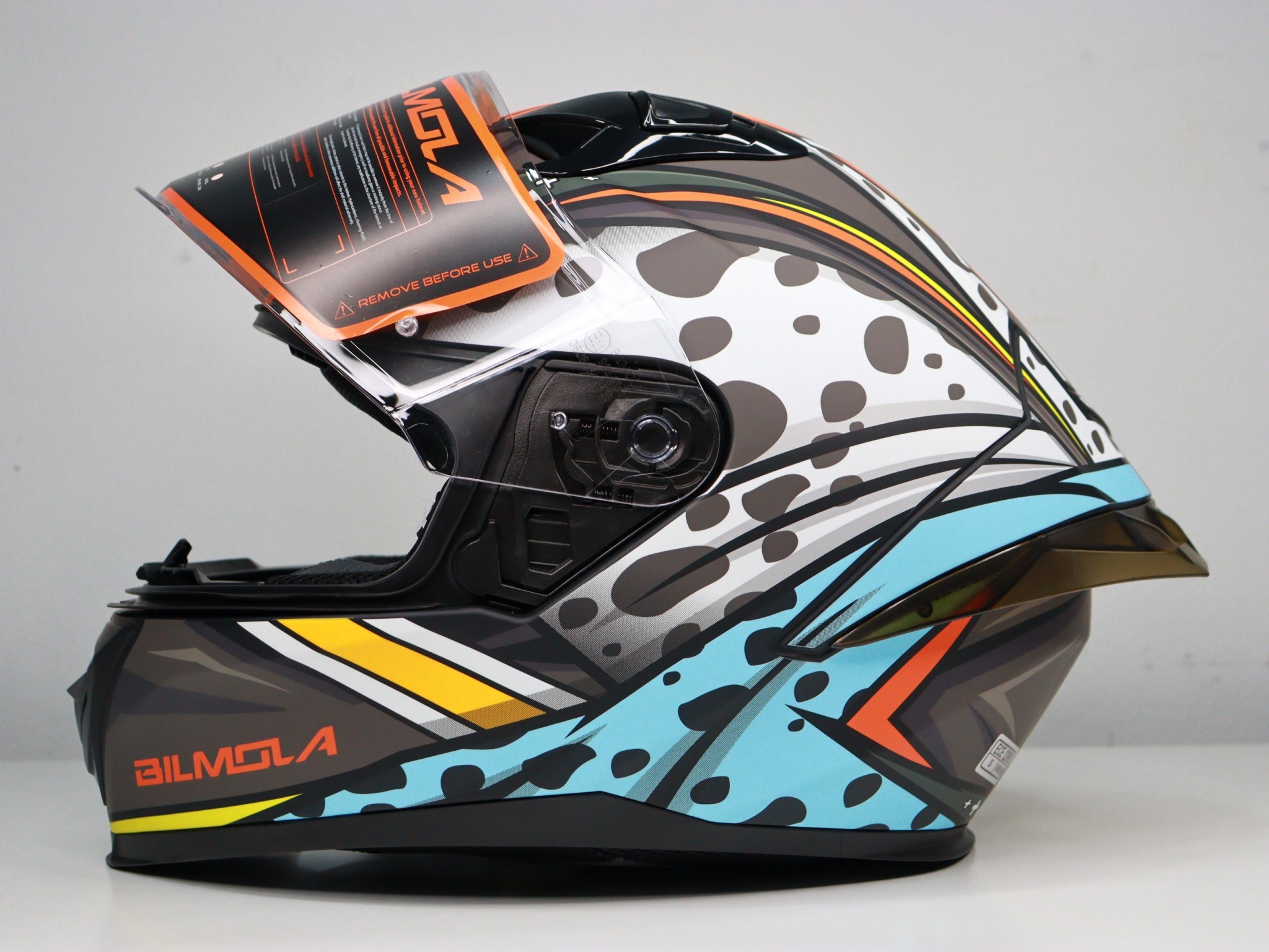 หมวกกันน็อค BILMOLA วันพีช รุ่น Veloce S(TRAFALGAR LAW) Size:S