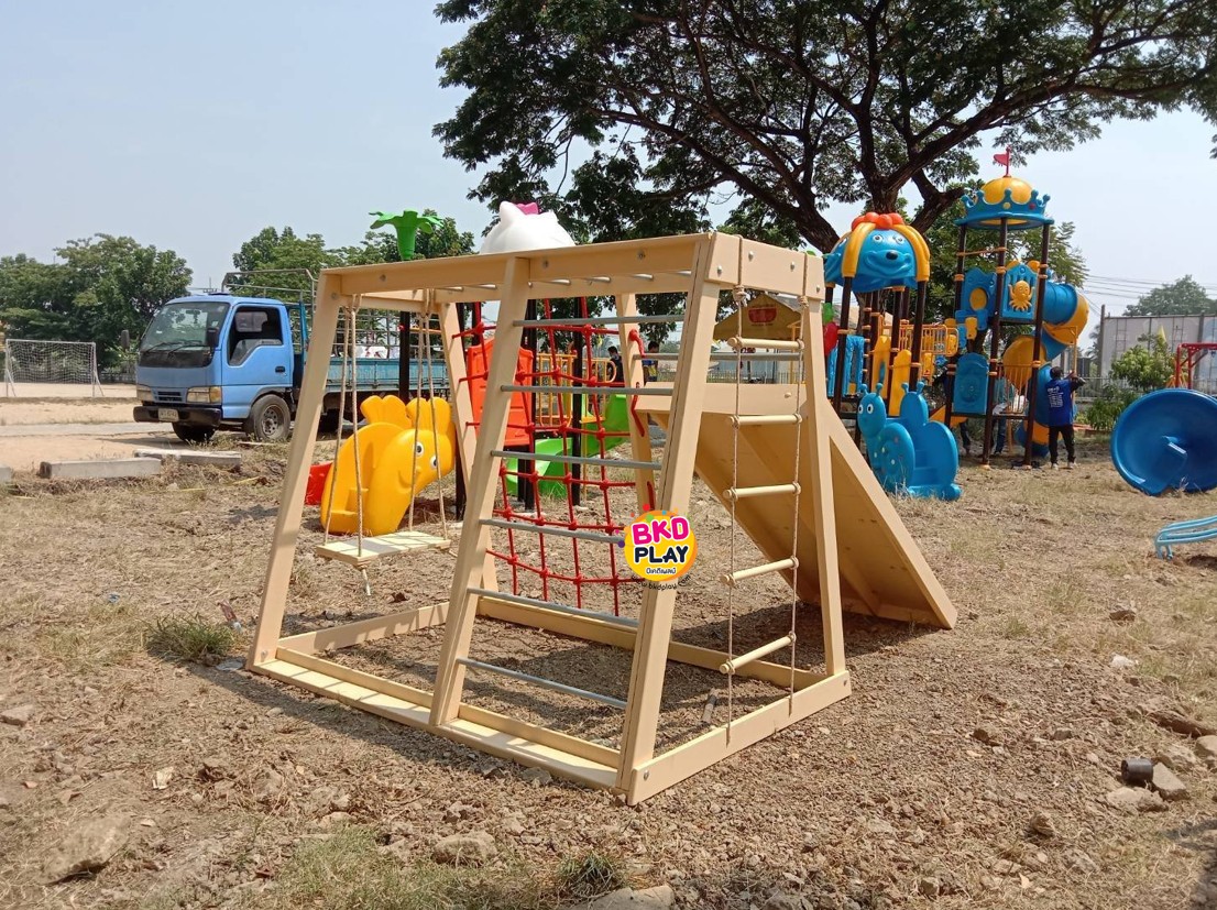 เครื่องเล่นสนามไม้ กลางแจ้ง ชุดปีนป่ายหรรษา ไม้เนื้อแข็งอย่างดี ปีนป่ายไม้ ผลิตในไทย สินค้าสั่งผลิต woodplayground