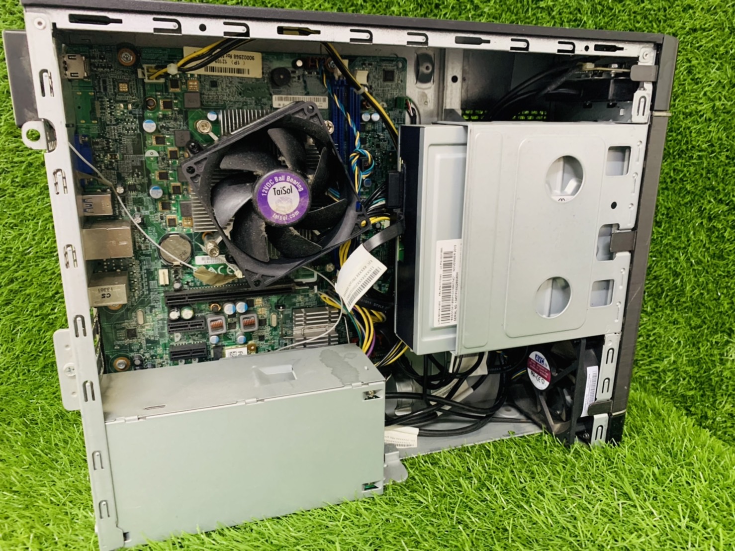 เคส เครื่องเปล่า เอาไปใส่ cpu แรม hdd ใช้ได้ เลย Lenovo H530s SFF