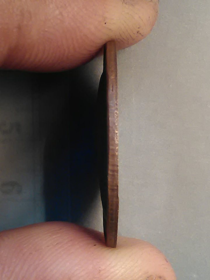 เหรียญ พระครู วิธานธรรมปรีชา (จีบ) อายุ 88 ปี พรรษา 62 วัด กลาง พระประแดง สมุทรปราการ 200/.