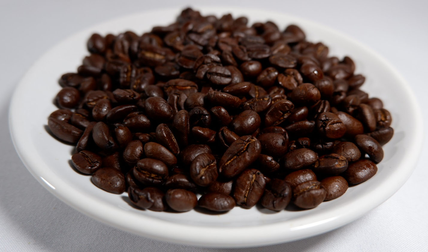 Dark roast coffee (dark)