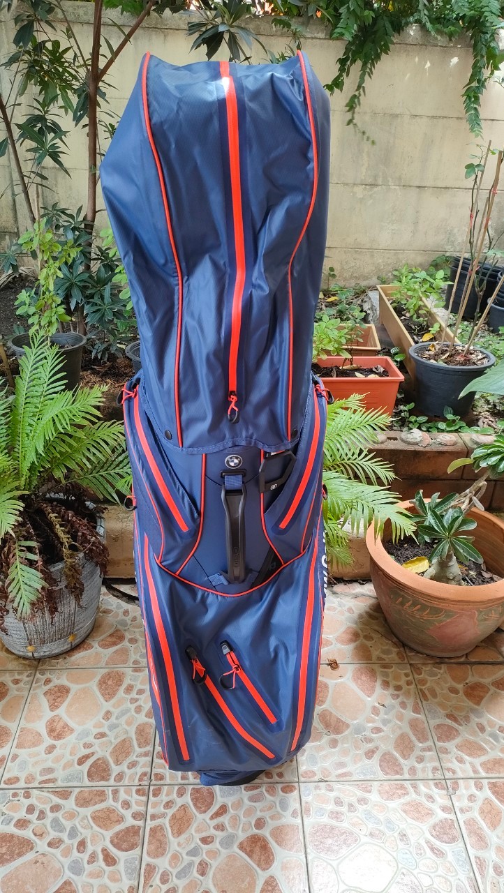ถุงกอล์ฟ BMW GOLFSPORT หลายคนที่ตามหา