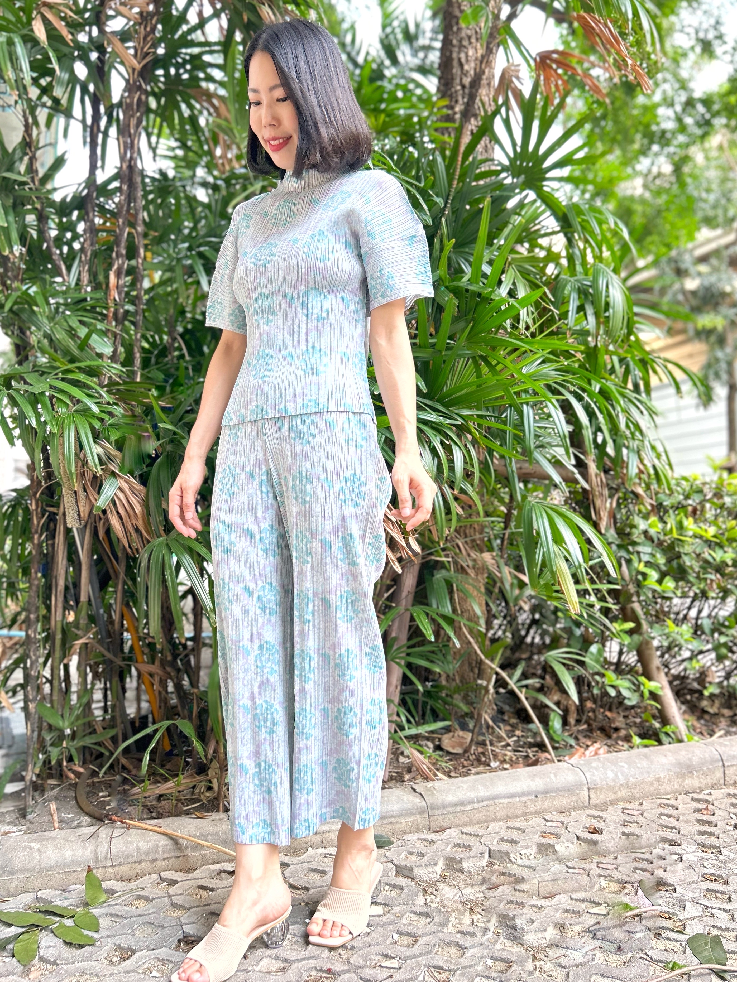 ปรับราคาลง20%!! 2MUAY รุ่น GJO10078 / GJO1131 เซ็ทพลีทคุณภาพ SHORT SLEEVE PRINTED TOP WITH PANT PLEATED SET 4 สี FREE SIZE
