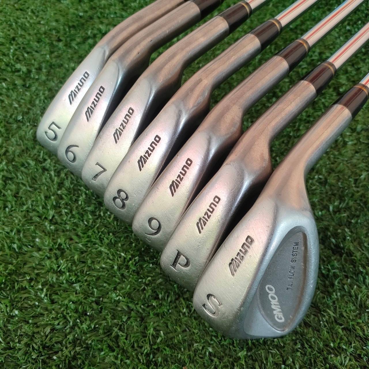 ชุดเหล็ก MIZUNO GM100 T.L.FLOW SYSTEM มีเหล็ก 5-9 เเละ PW SW ก้าน GM100 FLEX R MADE IN JAPAN ชุดเหล็กสุดนุ่ม ตีง่าย ตีสบายครับ และยังให้สปินได้เต็มที่ครับ ของญี่ปุ่นมั่นใจได้เลยครับ