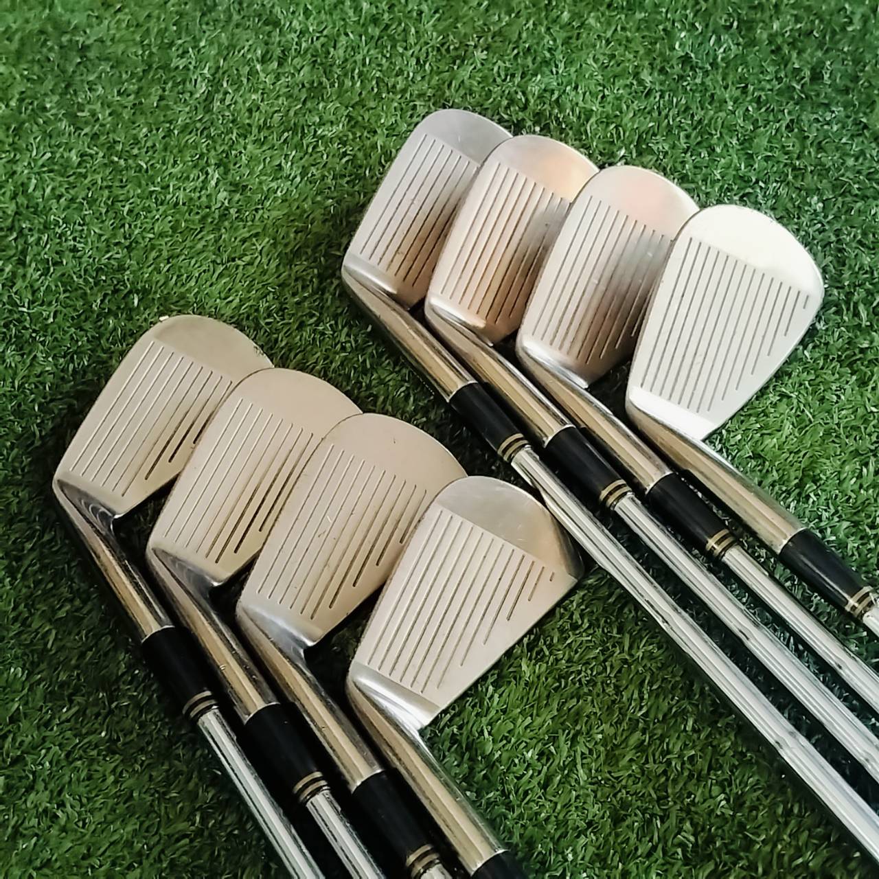 ชุดเหล็ก BRIDGESTONE JS Classical edition FORGED มีเหล็ก 3 4 5 6 7 8 9 PW ก้าน PRECISION 6.5 ก้านดีมากๆ ได้ฟีลลิ่งและเข้ากับหัวมากๆค่ะ ไม้กอล์ฟพรีเมี่ยมมือสอง ของแท้ By NakaraLuxurious