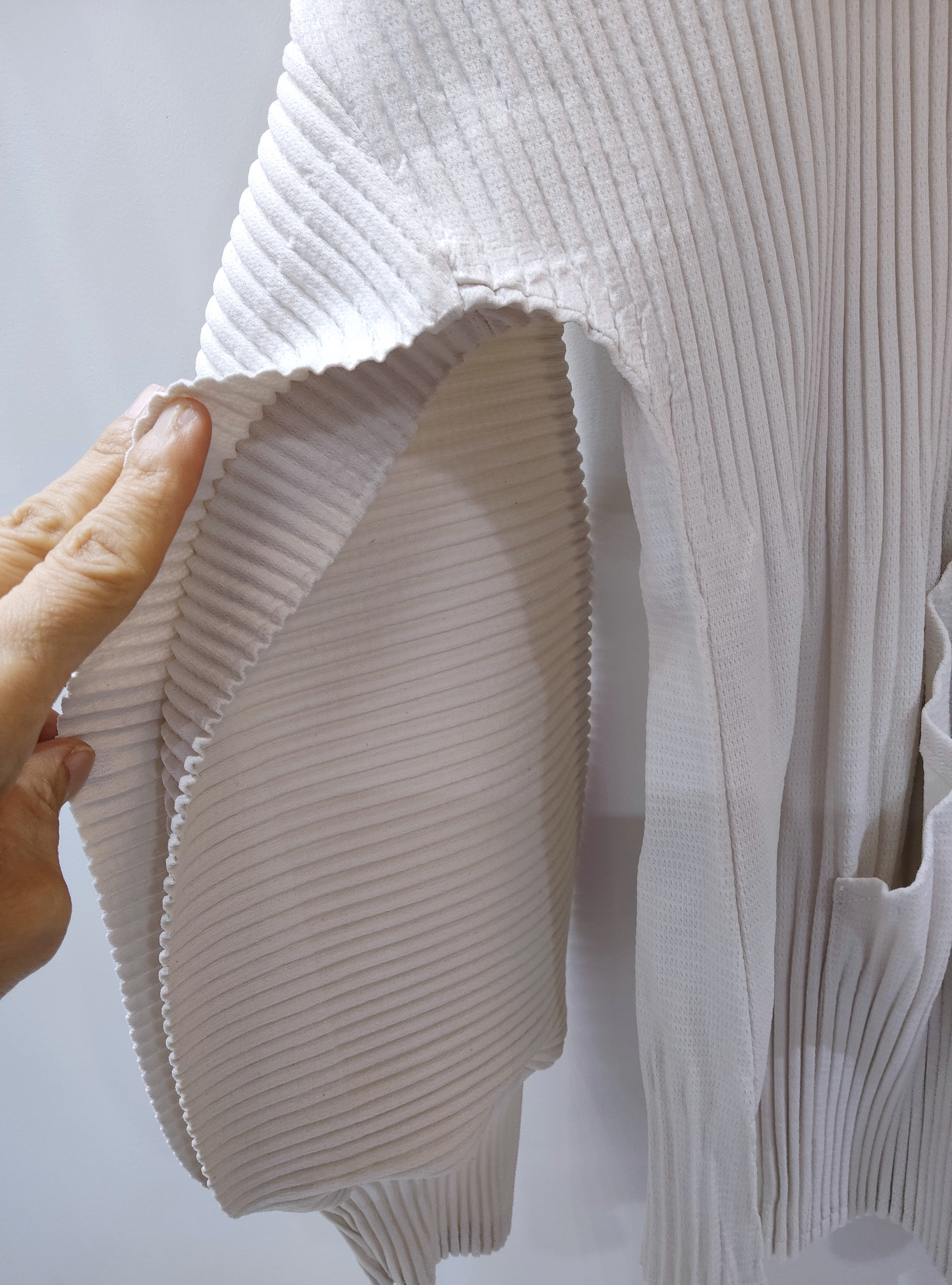 2MUAY รุ่น GA67811 เสื้อคลุมอัดพลีท THICK ZIP FRONT PLEATED CARDIGAN 4สี FREE SIZE