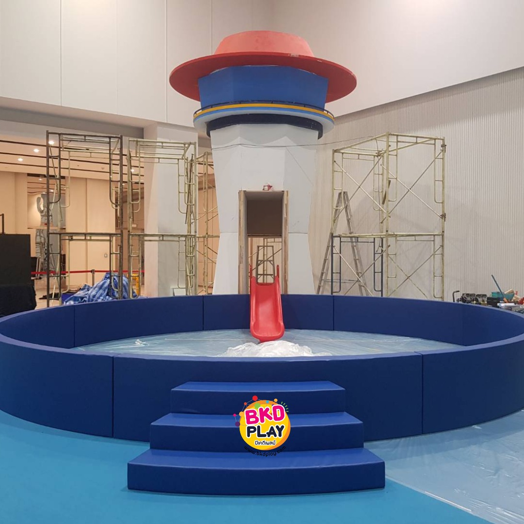 ส่งฟรี สไลเดอร์โครงเหล็ก สไลเดอร์สูง70ซม. , รางสไลเดอร์สนามเด็กเล่น ขอบสระน้ำ กระดานลื่นนำเข้า, ของเล่นสนาม, เครื่องเล่นสนามกลางแจ้ง พร้อมส่ง