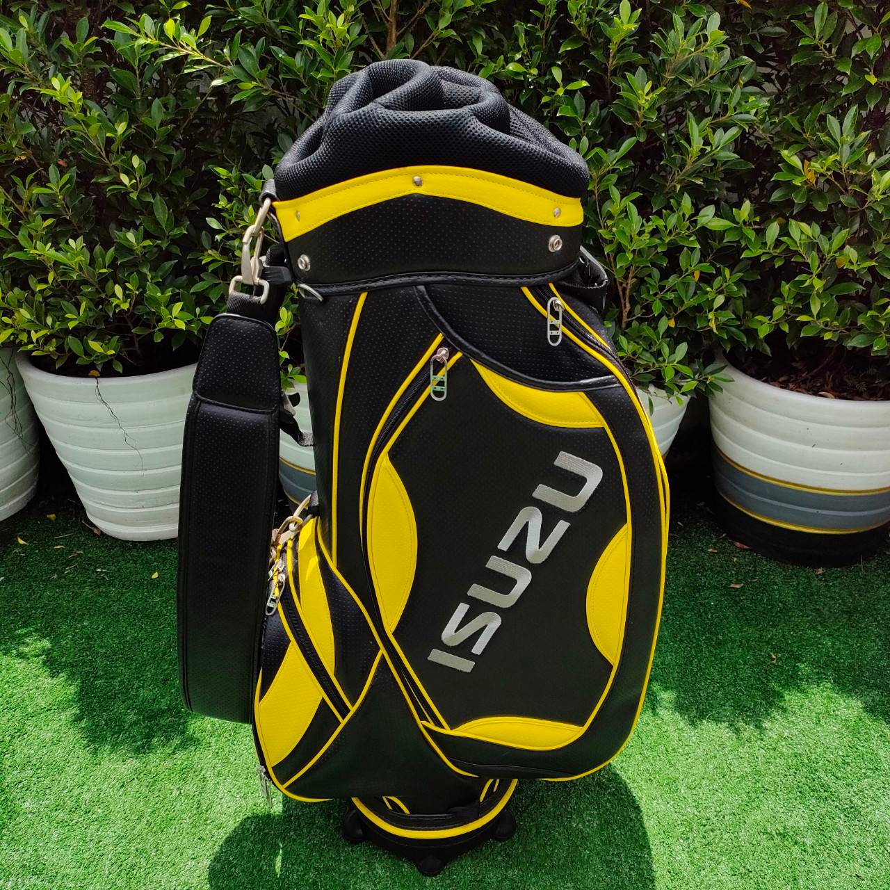 ถุงกอล์ฟมือสอง MIZUNO ของแท้ สกรีน ISUZU สภาพสวยมาก ถุงดีมาก