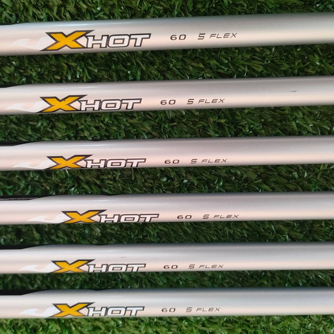 **ไม้กอล์ฟสำหรับท่านที่ถนัดซ้าย** ชุดเหล็ก CALLAWAY X HOT มีเหล็ก 4-9 ก้าน XHOT FLEX S เหล็กตีมันส์ และง่ายในเหล็กเดียวกัน มี CAVITY ลึก ก้านแบบเจาะทะลุ ฟีลลิ่งจะตีลงพื้นได้ดี!! ไม้กอล์ฟมือสอง ของแท้ BY NakaraLuxurious