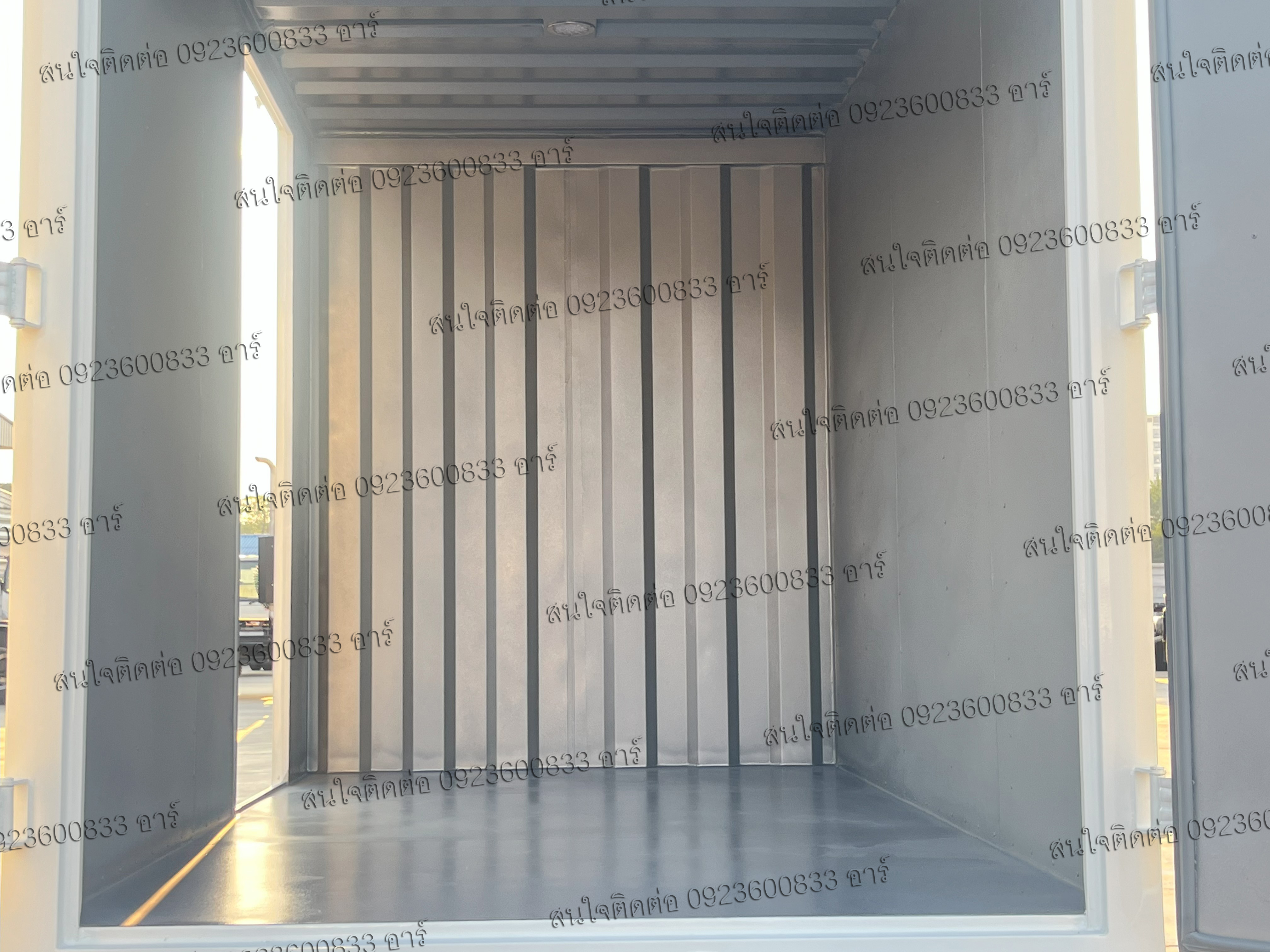 4 ล้อ ISUZU NLR Euro5 Max ตู้ 3 บาน