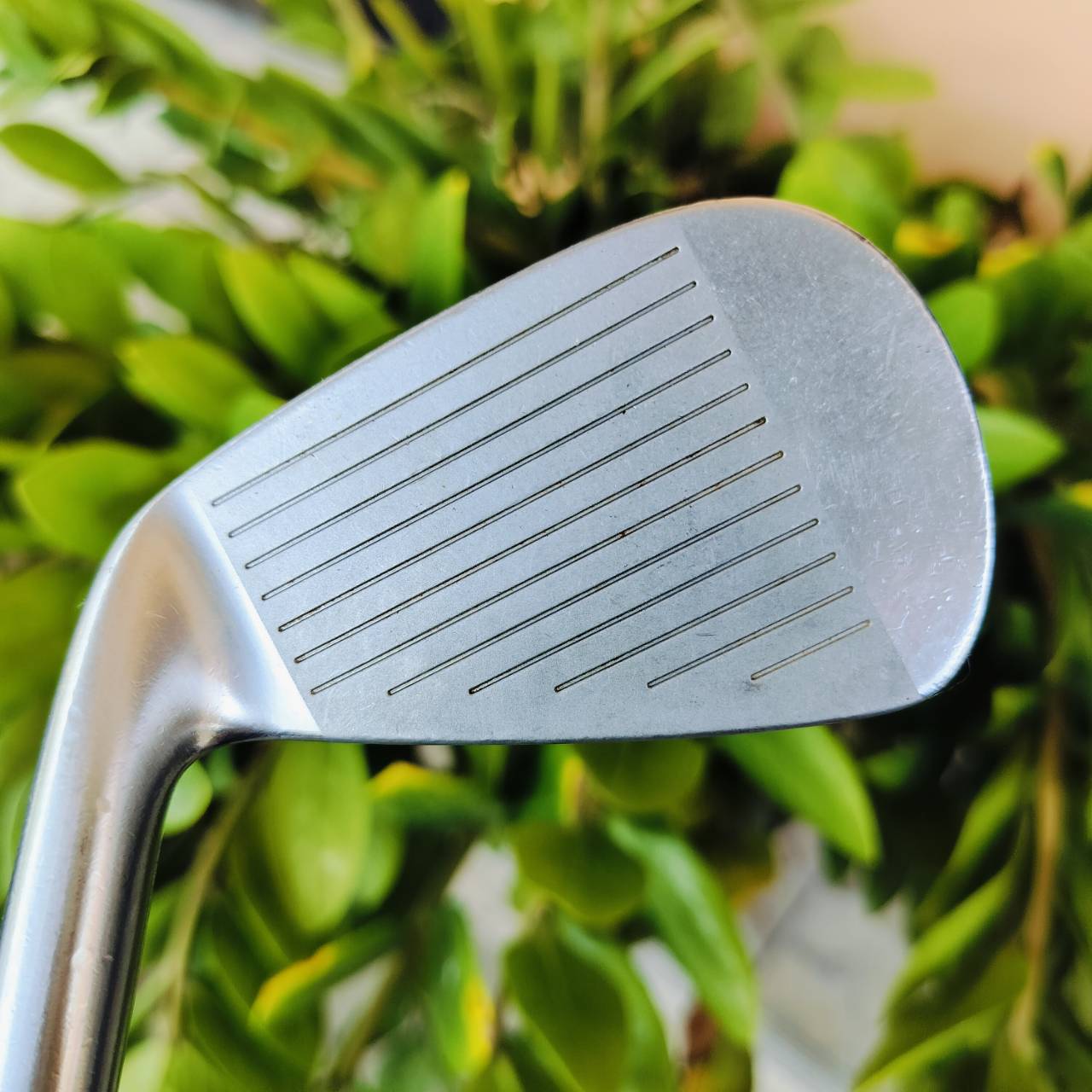 เหล็ก 4 SRIXON I-404 วัสดุ FORGED PREMIUM JAPAN มี CAVITY ตีทั้งนุ่มนวล เข้าบอลแน่น ก้าน NSPRO 950 FLEX S ไม้กอล์ฟพรีเมี่ยมมือสอง ของแท้ By NakaraLuxurious