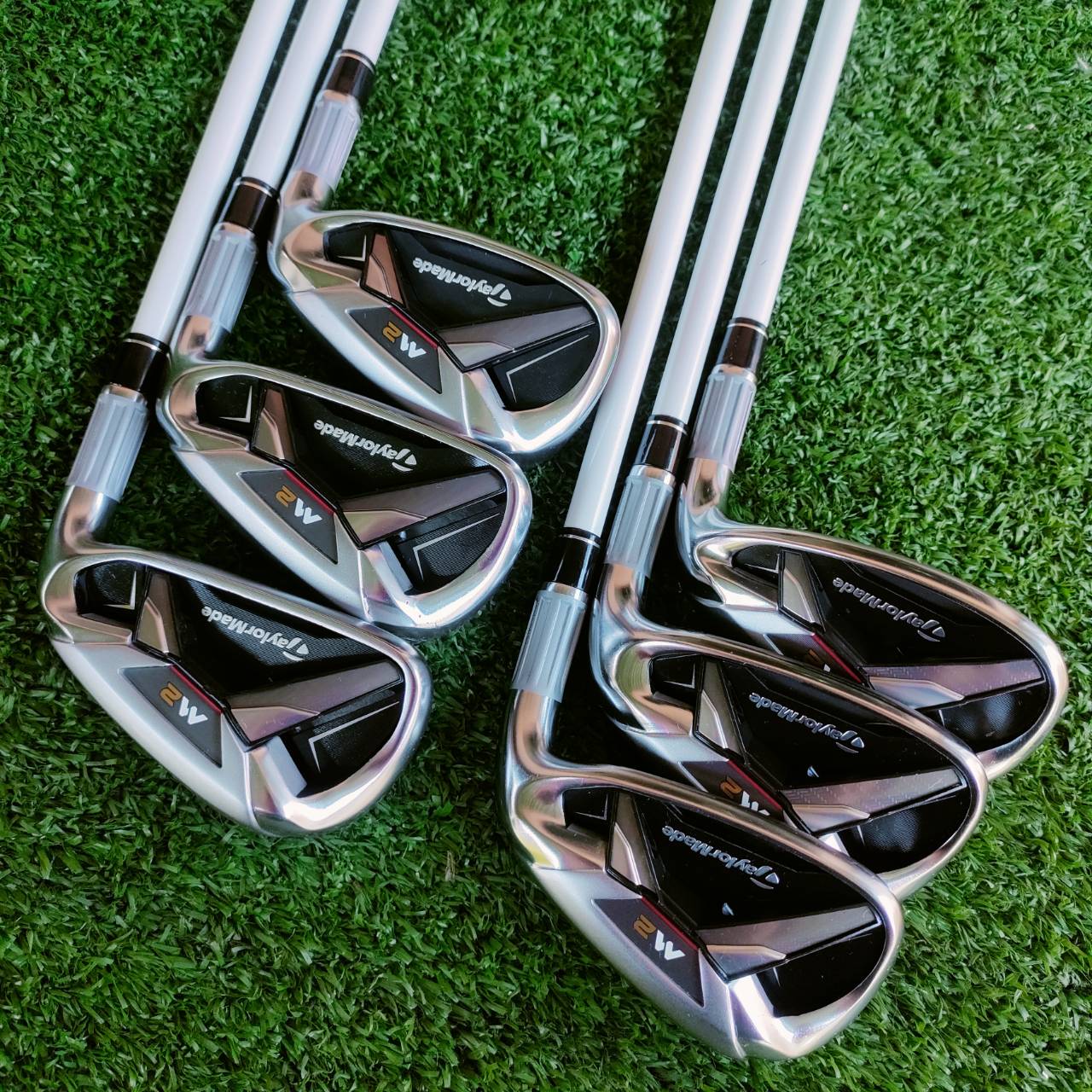 ** ไม้กอล์ฟสำหรับผู้หญิง ** ชุดเหล็ก Taylormade M2 ก้าน TM7-316 FLEX LADY ก้านเบามาก ตีสบาย สปีดน้อย ก็สามารถตีได้ระยะ เร่งสปีดได้ดี สภาพสวย กริพสวยเดิมทุกอย่าง ไม้กอล์ฟพรีเมี่ยมมือสอง ของแท้ By NakaraLuxurious