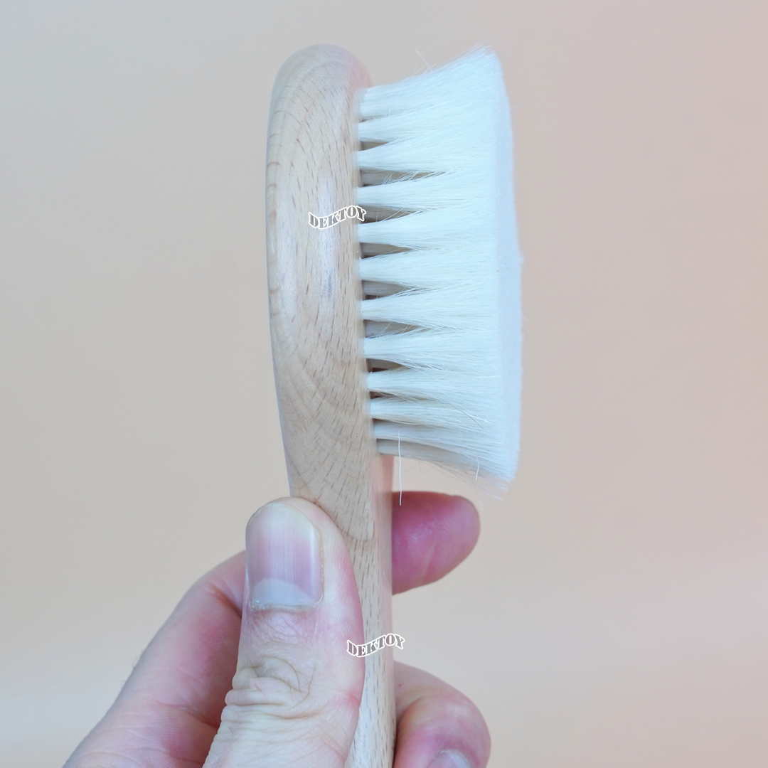 Fin แปรงหวีผมสำหรับเด็กไม้บีช ขนแพะนุ่มพิเศษ 1 เซ็ท